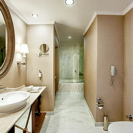 Kaya Artemis Famagusta Szálloda 5*